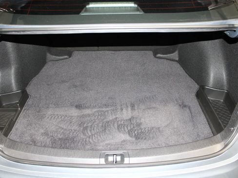 Used 2024 Toyota Corolla SE FWD image 12