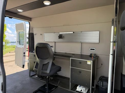 Used 2021 RAM ProMaster 1500 FWD image 13