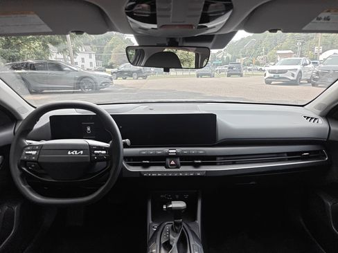 Used 2025 Kia K4 FWD image 17