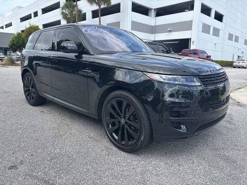 Used 2023 Land Rover Range Rover Sport SE image 1