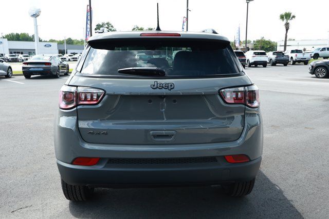 New 2026 Jeep Compass Latitude AWD/4WD image 7