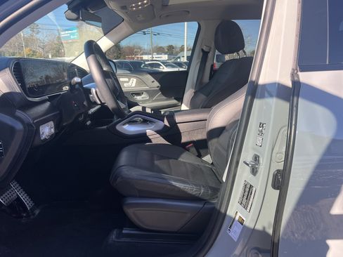 Certified 2024 Mercedes-Benz GLS 580 4MATIC image 16