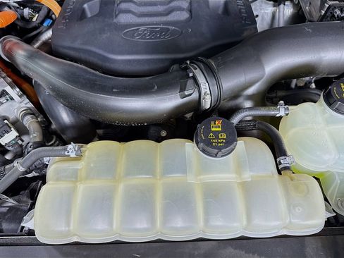 Used 2021 Ford F150 Lariat w/ Equipment Group 502A High AWD/4WD image 35