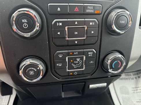 Used 2013 Ford F150 XLT w/ Luxury Equipment Group AWD/4WD image 21