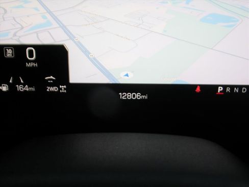 Used 2025 GMC Acadia AT4 image 32