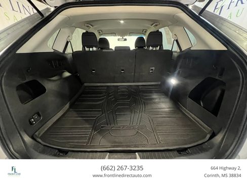 Used 2017 Ford Edge SEL w/ Cargo Accessory Package FWD image 25