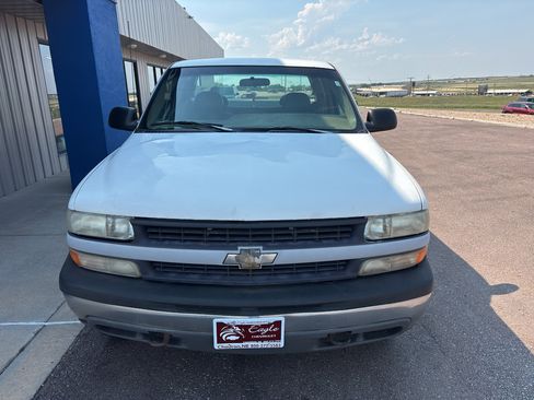 Used 2000 Chevrolet Silverado 1500 4x4 Extended Cab image 3