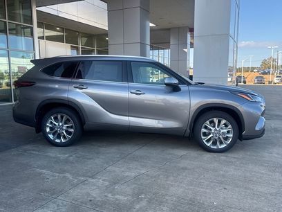 New 2026 Toyota Highlander Limited