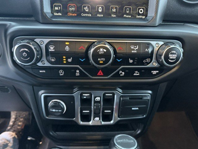 Used 2021 Jeep Gladiator Overland AWD/4WD image 20