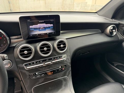 Used 2017 Mercedes-Benz GLC 300 image 16