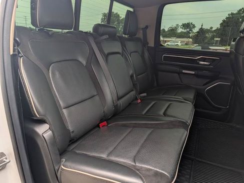 Used 2019 RAM 1500 Laramie AWD/4WD image 23