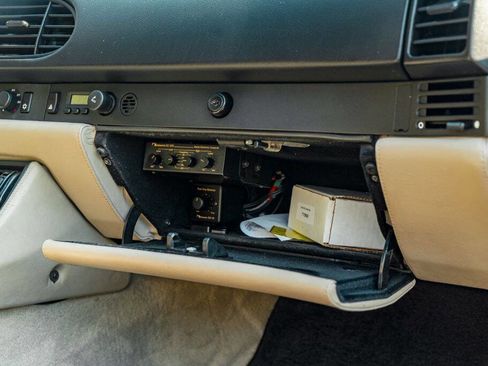 Used 1986 Porsche 944 Turbo image 72