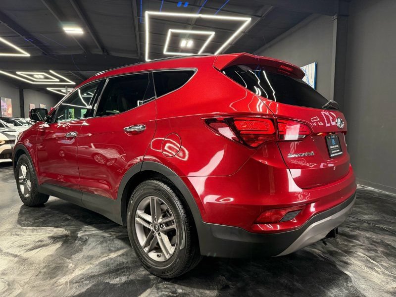Used 2017 Hyundai Santa Fe Sport FWD image 7