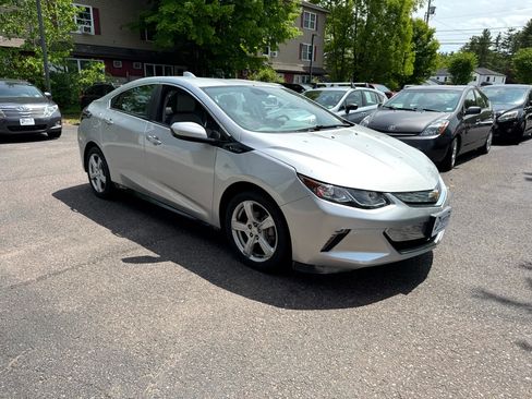 Used 2018 Chevrolet Volt LT w/ LT Driver Confidence Package image 7