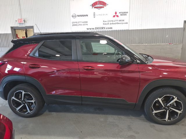 Used 2022 Chevrolet TrailBlazer RS FWD image 2