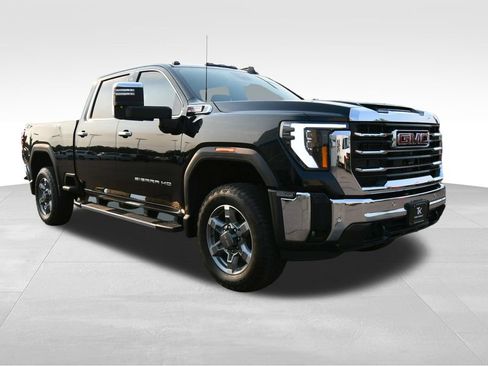 Used 2025 GMC Sierra 3500 SLT w/ SLT Premium Package AWD/4WD image 11
