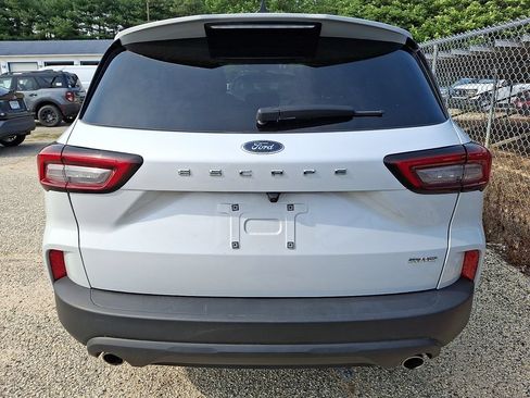 Used 2025 Ford Escape ST-Line Select AWD/4WD image 5