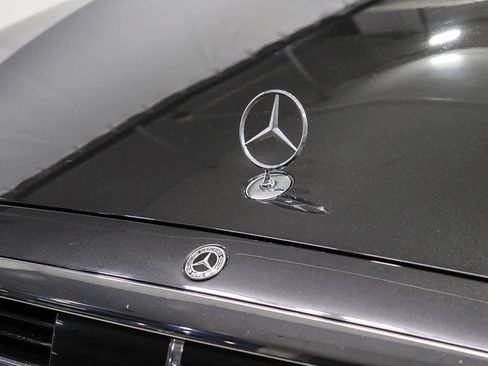 Certified 2023 Mercedes-Benz S 500 4MATIC image 9