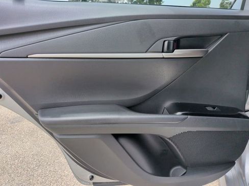 Used 2025 Toyota Camry LE FWD image 28