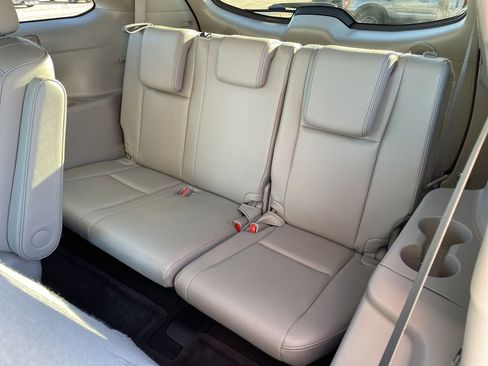 Used 2016 Toyota Highlander Limited image 14