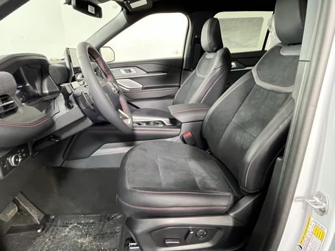 New 2026 Ford Explorer ST w/ Sun And Sound Package image 10