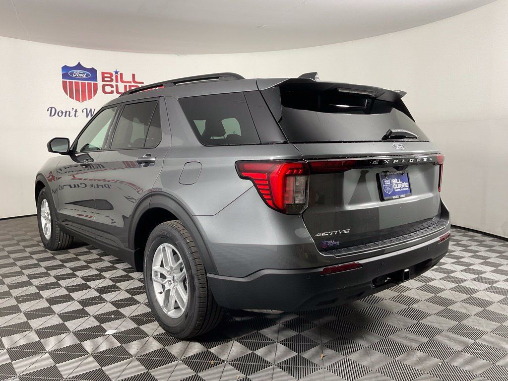 New 2027 Ford Explorer Active RWD image 5