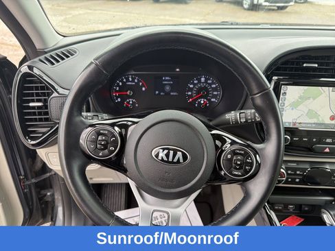 Used 2021 Kia Soul EX image 13