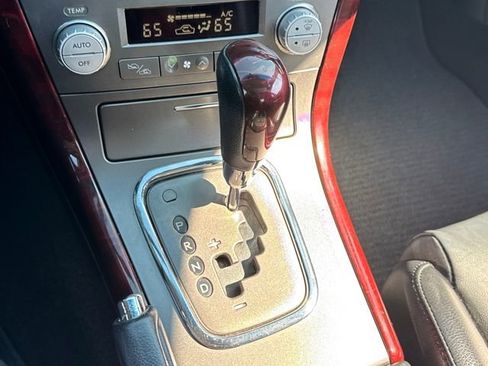 Used 2009 Subaru Legacy 2.5i Limited image 26