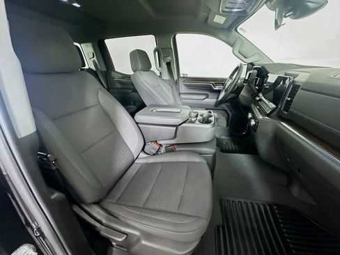 Used 2024 GMC Sierra 1500 Elevation image 29