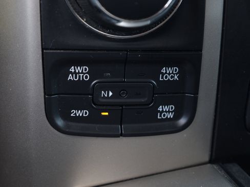 Used 2019 RAM 1500 Big Horn AWD/4WD image 10