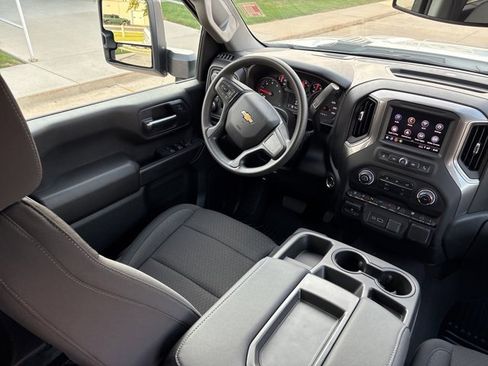 New 2025 Chevrolet Silverado 2500 Custom w/ Custom Value Package image 19