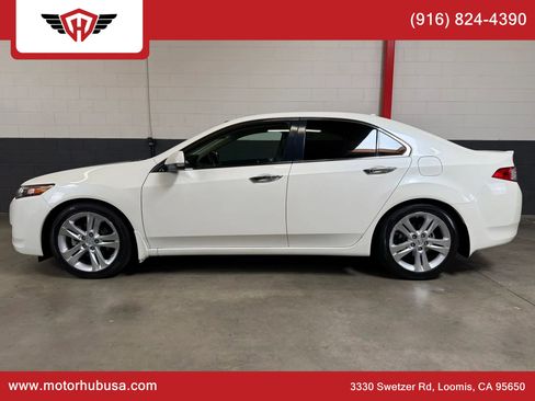 Used 2010 Acura TSX V6 Sedan FWD image 2