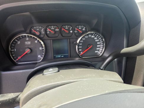 Used 2017 Chevrolet Silverado 2500 W/T w/ WT Fleet Convenience Package RWD image 11