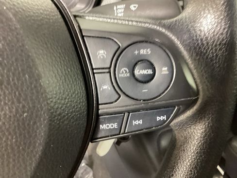 Used 2024 Toyota Corolla LE FWD image 21