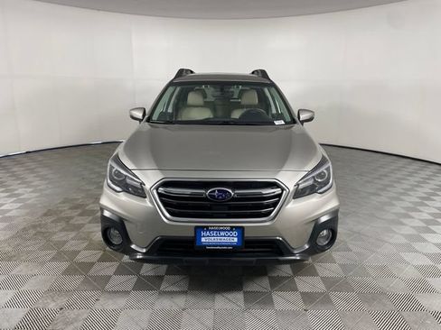 Used 2018 Subaru Outback 2.5i Limited AWD/4WD image 17