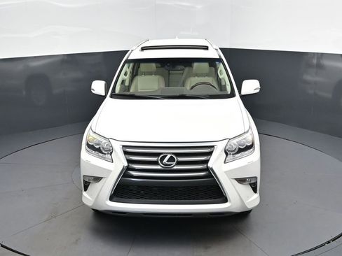 Used 2015 Lexus GX 460 w/ Premium Package AWD/4WD image 37