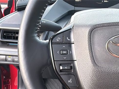 Used 2024 Toyota Prius XLE image 18