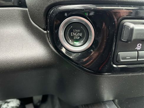 Used 2024 Chevrolet Silverado 1500 LTZ w/ LTZ Premium Package image 30