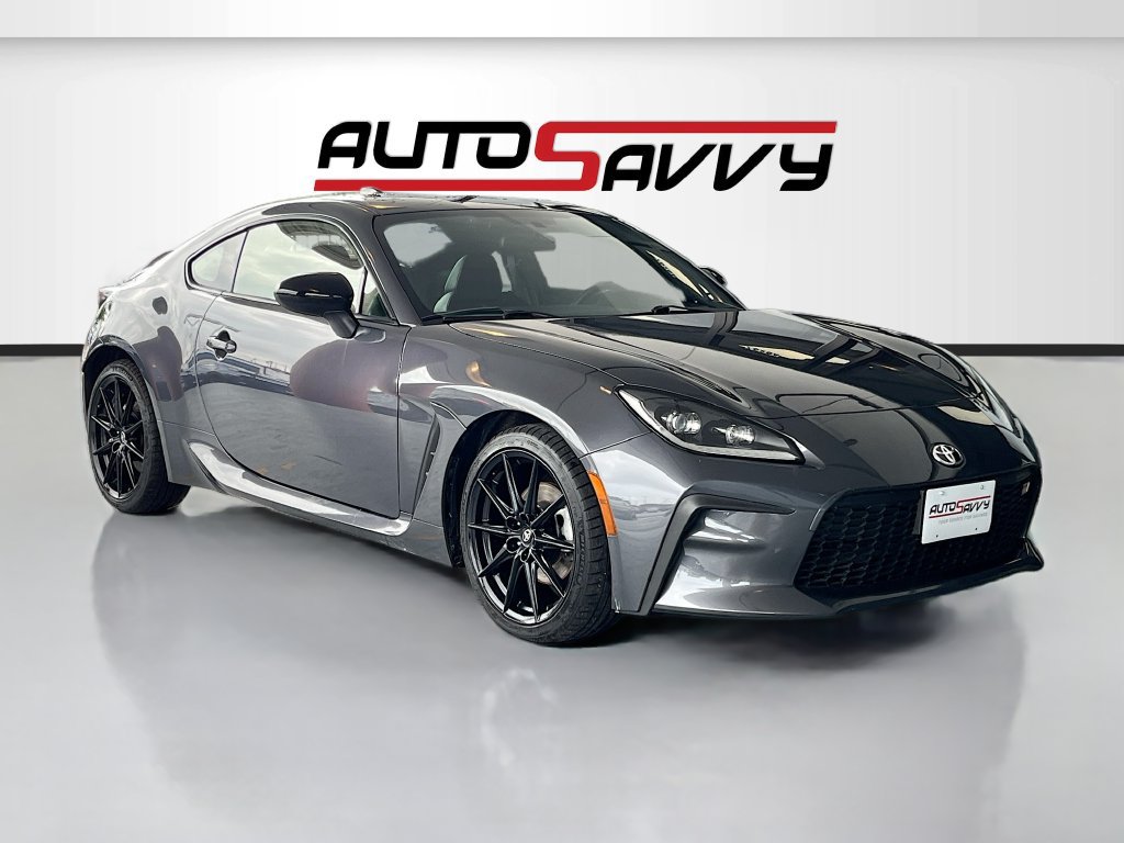 Used 2024 Toyota GR86 Premium RWD image 1