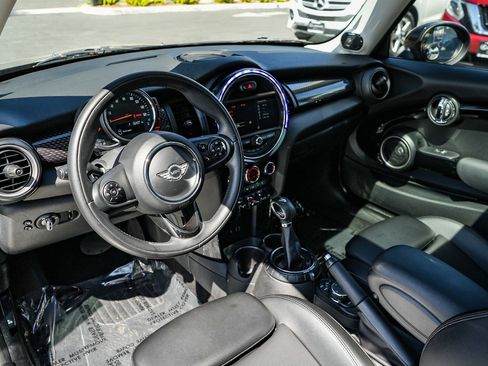 Used 2015 MINI Cooper S FWD image 11