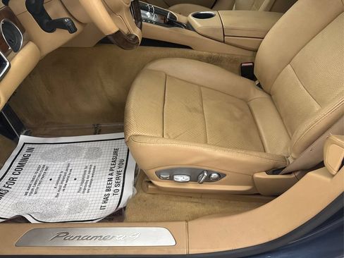 Used 2012 Porsche Panamera 4 image 31