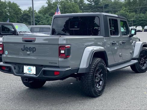 Used 2021 Jeep Gladiator Sport AWD/4WD image 11