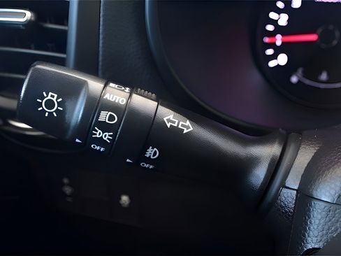 Used 2019 Kia Soul ! image 16