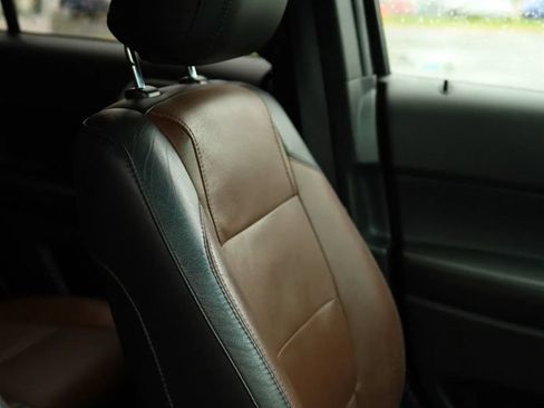 Used 2015 Ford Explorer Limited w/ Equipment Group 301A FWD image 51