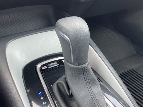 Used 2025 Toyota Corolla SE image 13