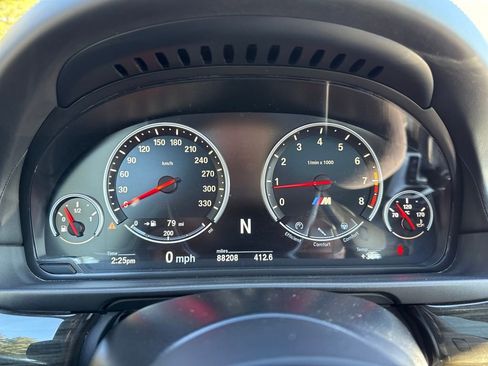 Used 2016 BMW M5 image 16