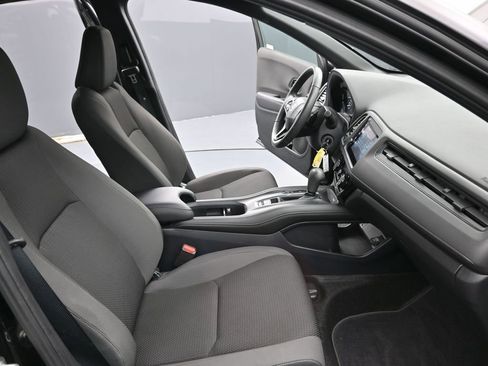 Certified 2022 Honda HR-V Sport image 25