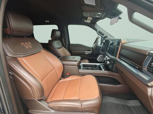 Used 2025 Ford F250 King Ranch image 18