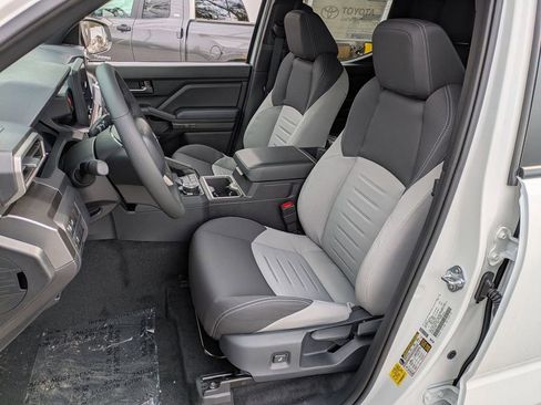 New 2026 Toyota Tacoma TRD Off-Road AWD/4WD image 8