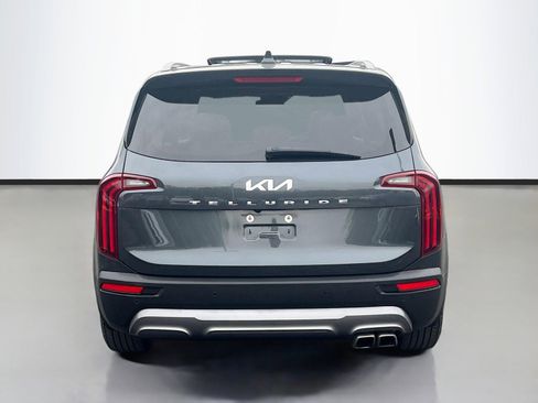 Used 2022 Kia Telluride EX image 6